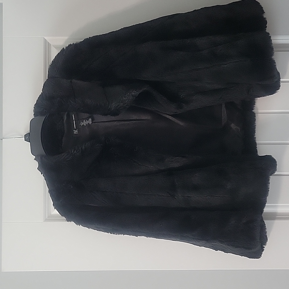 Faux Fur Jacket. Brand I-N-C, Lgr. Black 3/4 sleeves